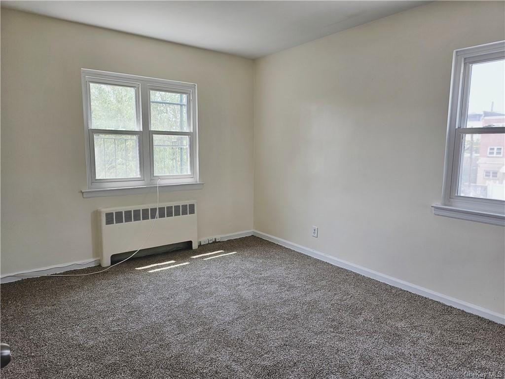 1022 E 211th Street - Photo 8