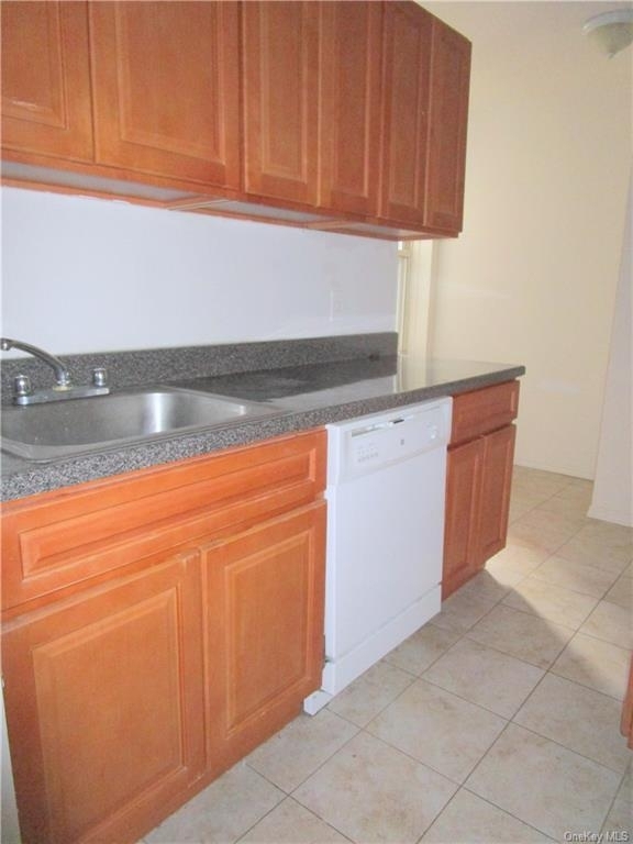 4320 E Van Cortlandt Park - Photo 10