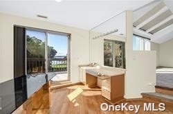 1 Sir Kenneth Court - Photo 14