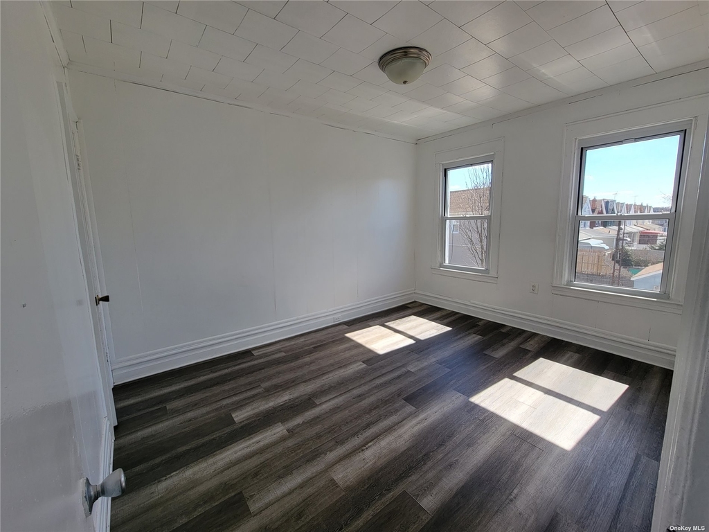 81-12 95th Avenue - Photo 1