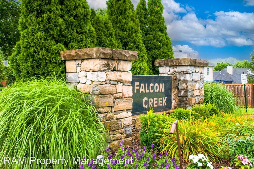 2214 Falcon Creek Drive - Photo 36