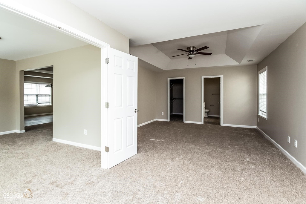 656 Fairgreen Trail - Photo 7