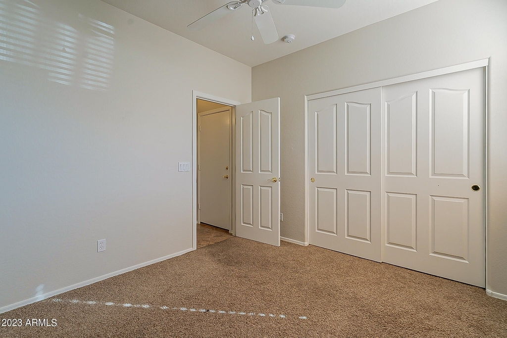 12940 W Campbell Avenue - Photo 37