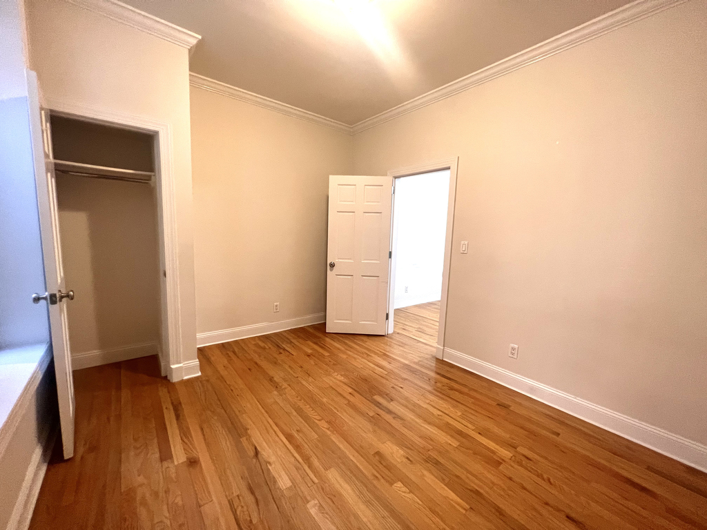 209 West 102nd Street - Photo 6