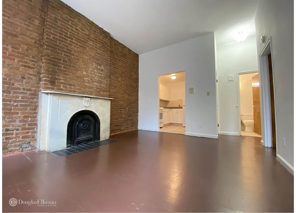 125 Lexington Ave - Photo 3