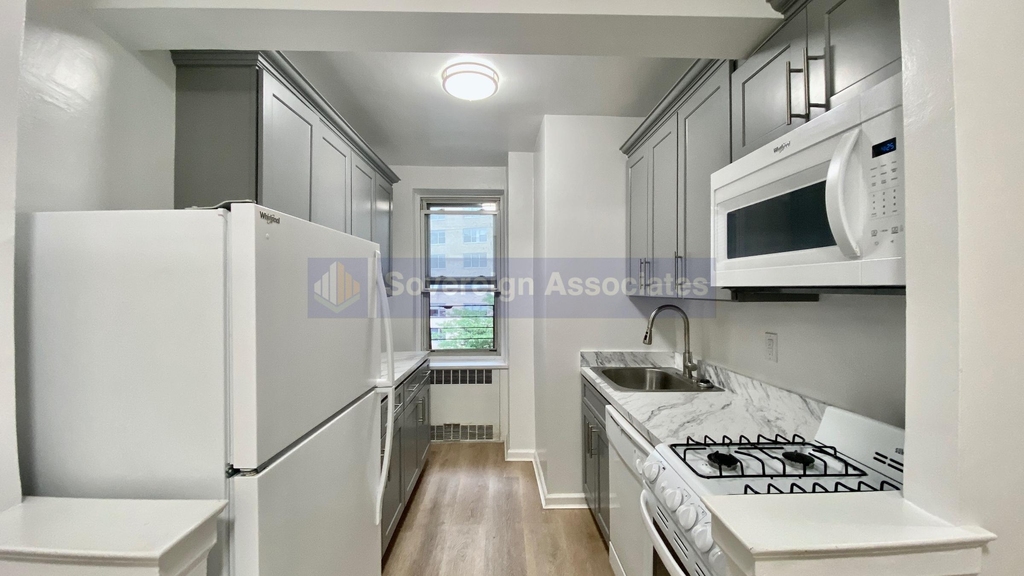 500 Kappock Street - Photo 10