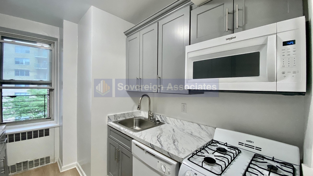 500 Kappock Street - Photo 11