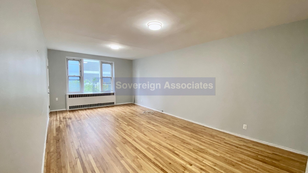 500 Kappock Street - Photo 2