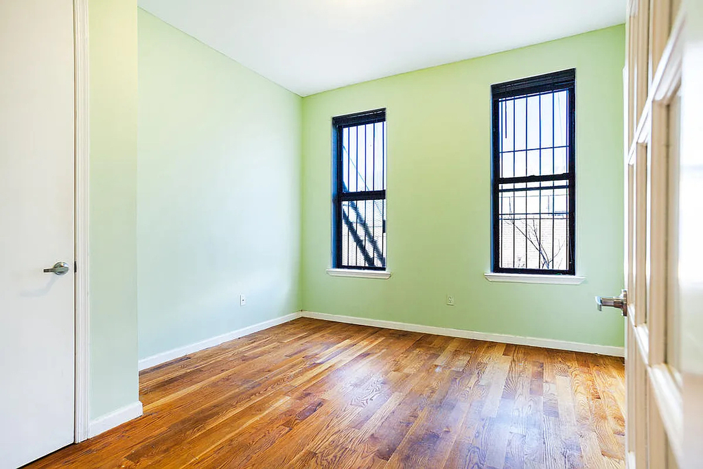 213 Wyckoff Avenue, Brooklyn - Photo 8