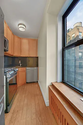 121 Madison Avenue - Photo 2