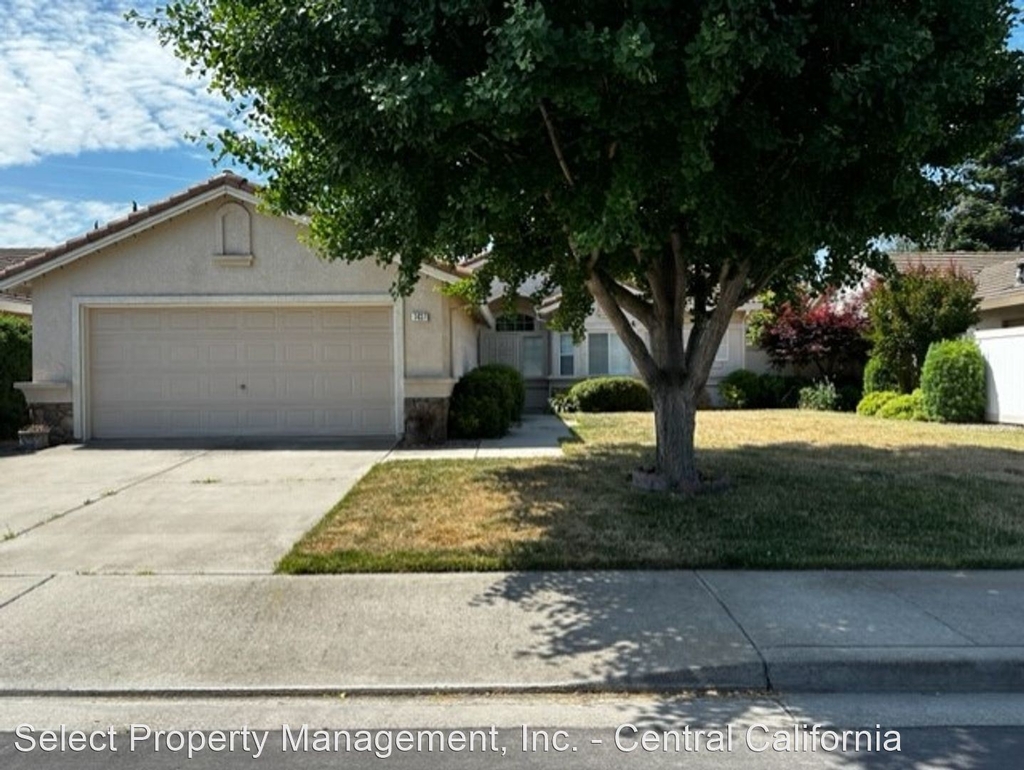 1437 Ranch House Ct - Photo 0