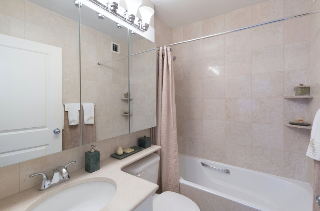 225 East 95th Street - Photo 3