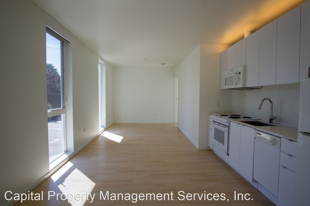 1475 Se 15th Ave - Photo 1