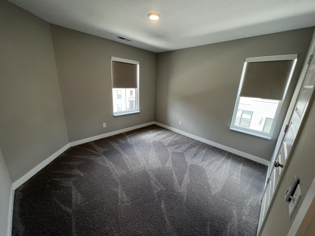 11585 Fulham Street - Photo 13