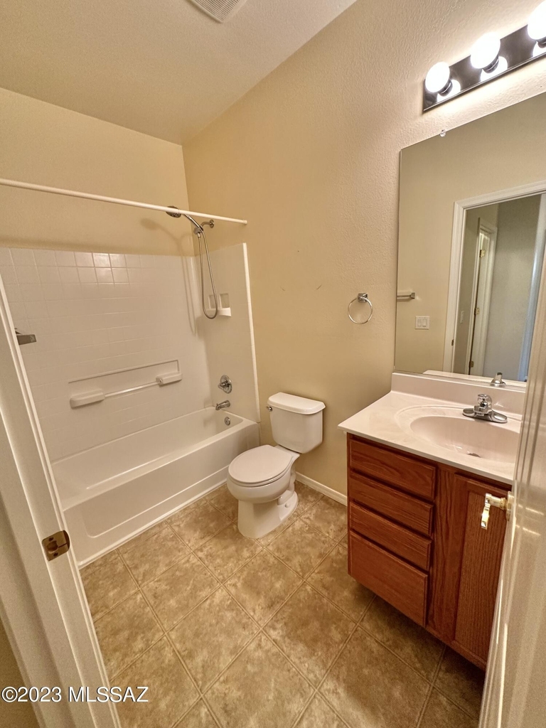 15188 N Triple Crown Place - Photo 30