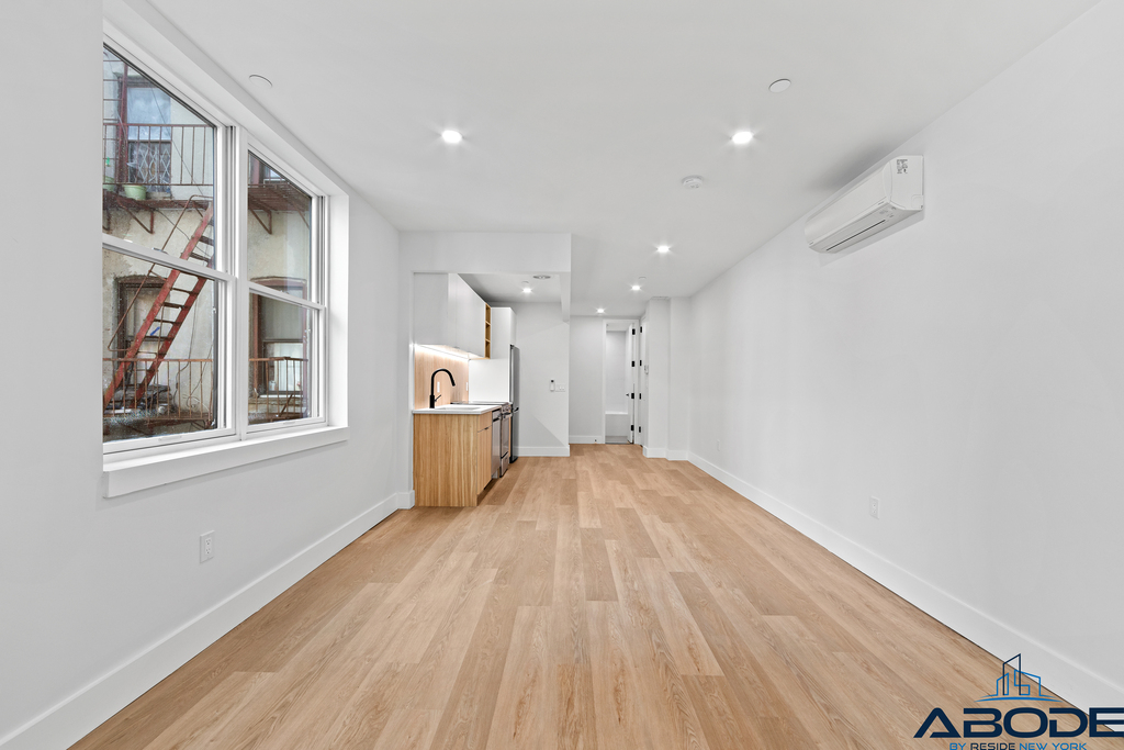 1359 Nostrand Ave - Photo 4