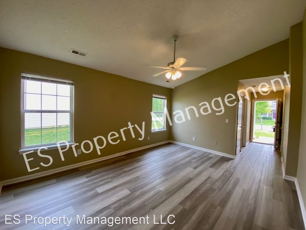 5650 Loudon Dr. - Photo 6