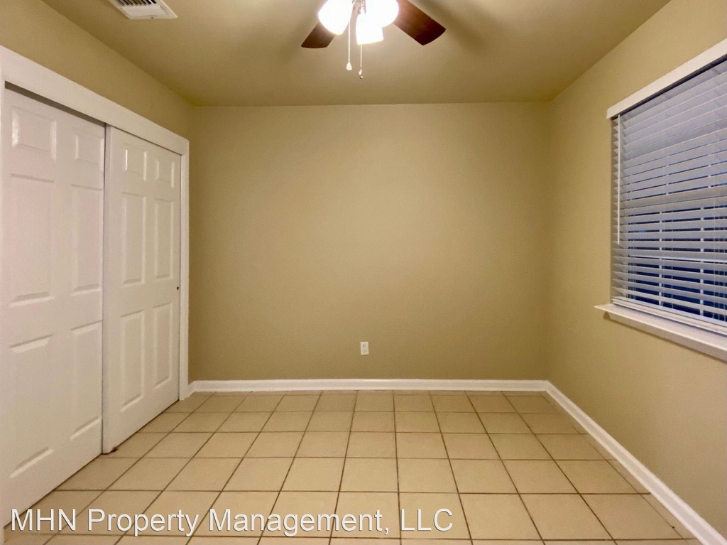 5603 Lakebend West Dr Unit B - Photo 9