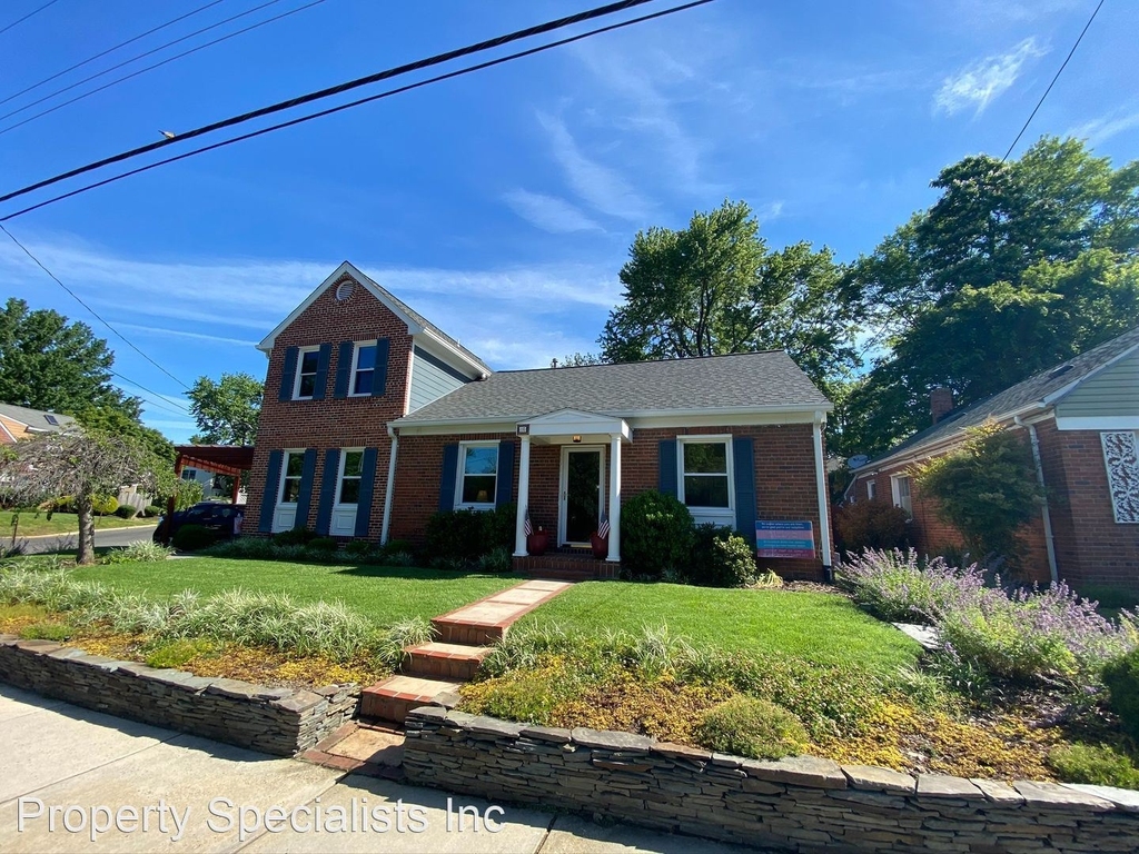 16 East Braddock Road - Photo 1