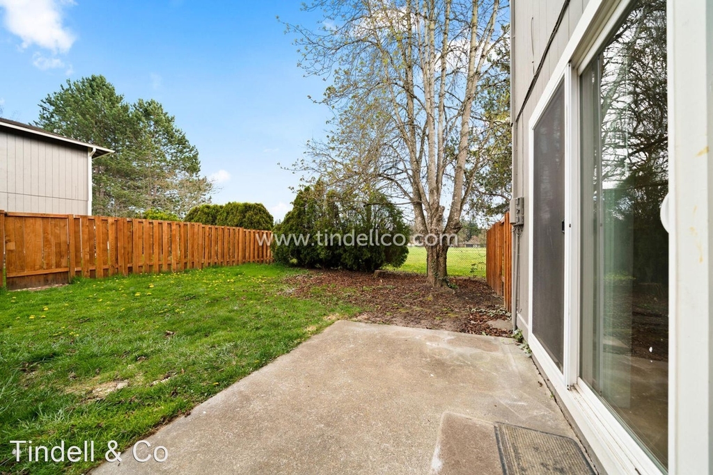 17324 Sw Merlo Rd - Photo 21