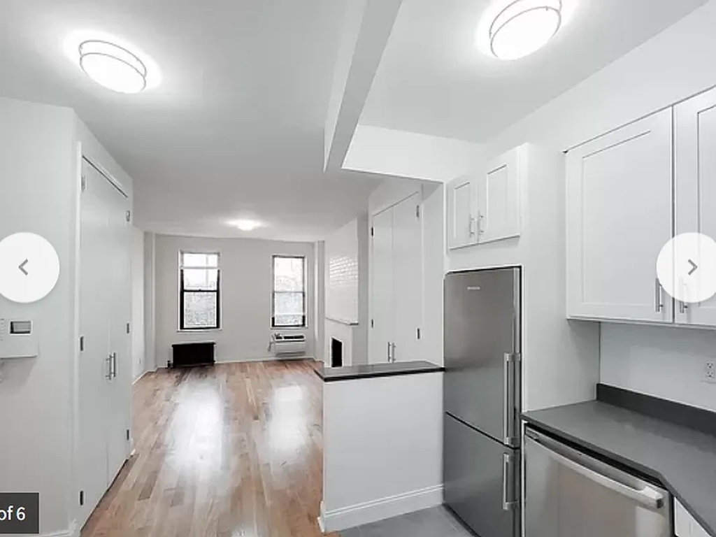 417 West 56th Street - Photo 3