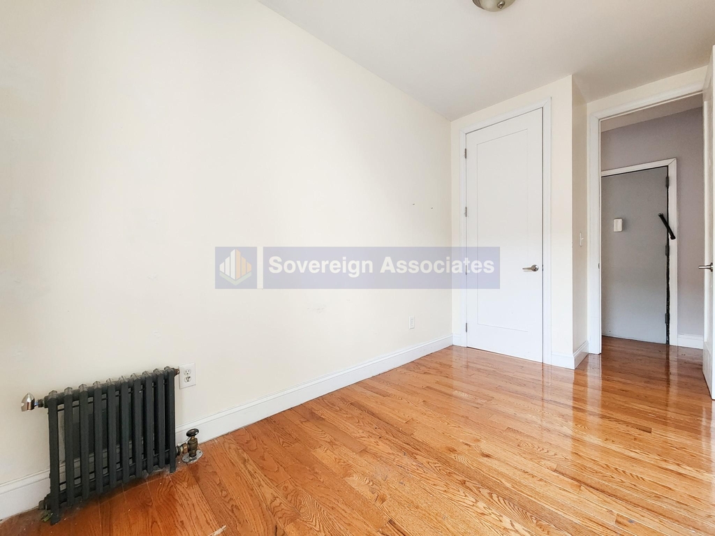 645 West 160th Street - Photo 4