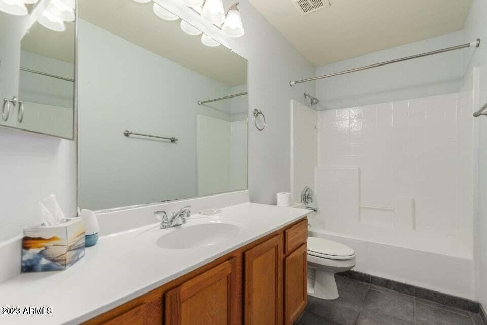 9950 W Mackenzie Drive - Photo 8