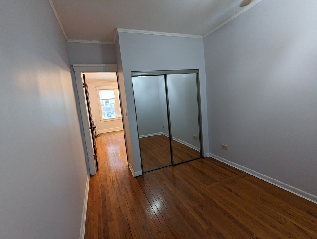 2312 W Wilson Avenue - Photo 6