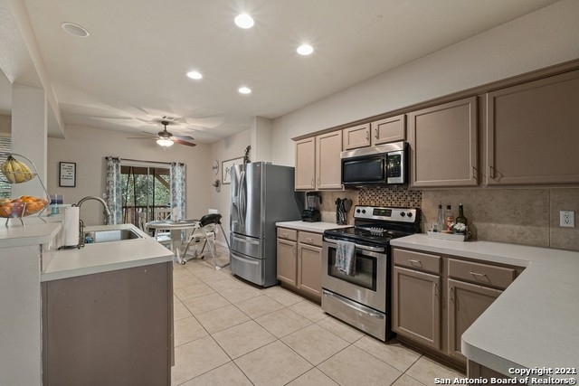 20819 Las Lomas Blvd - Photo 11