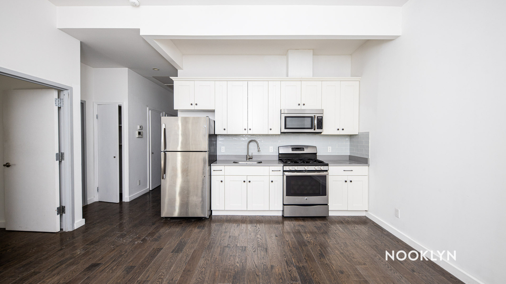 265 Nostrand Avenue - Photo 15