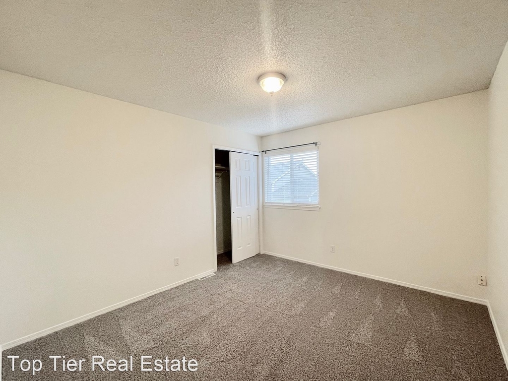 6675 Stonehedge Drive - Photo 28