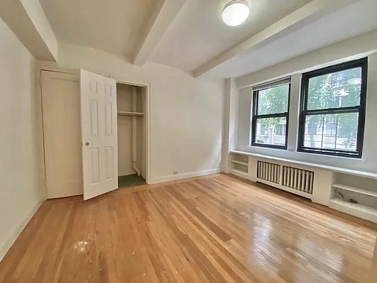 Midtown East, Tudor City - Photo 9