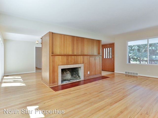 17000 Canyon Dr - Photo 2