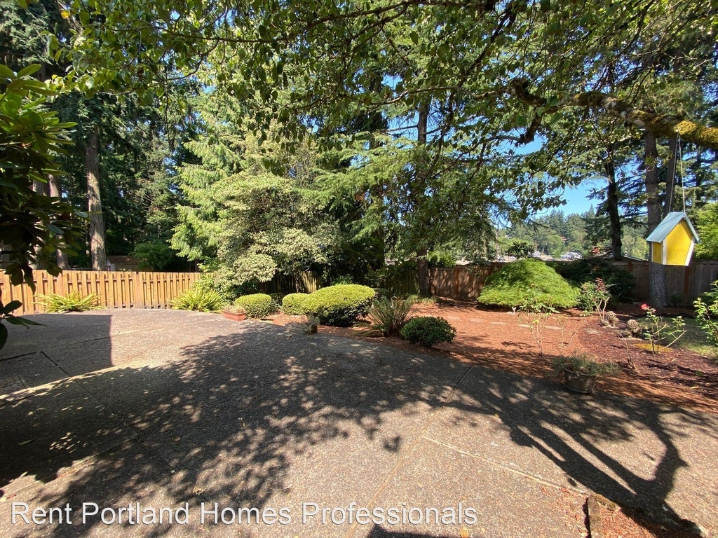 4261 Chapman Way - Photo 20