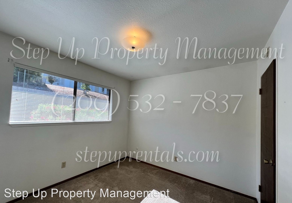 222 Barretta Street - Photo 18