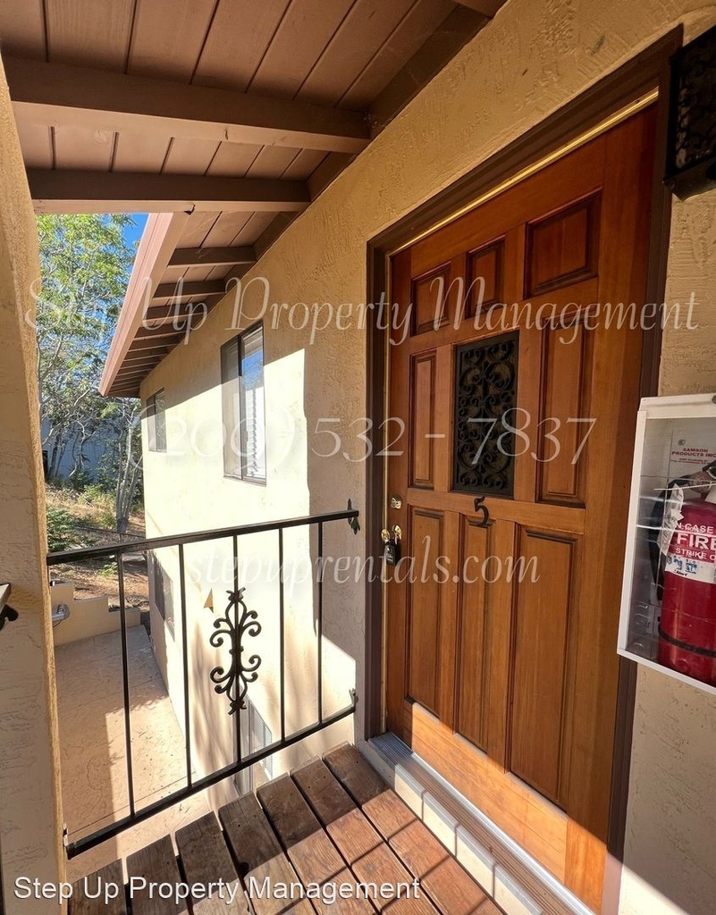 222 Barretta Street - Photo 6