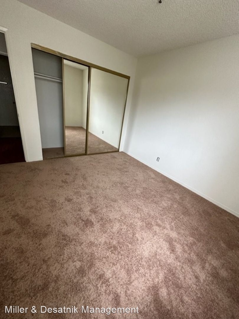 10323 Woodbine St. - Photo 2
