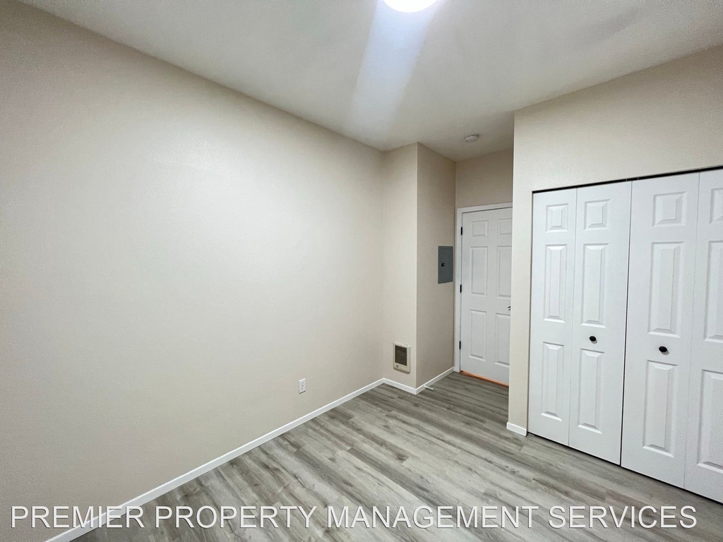 393 S 58th Street - Photo 11