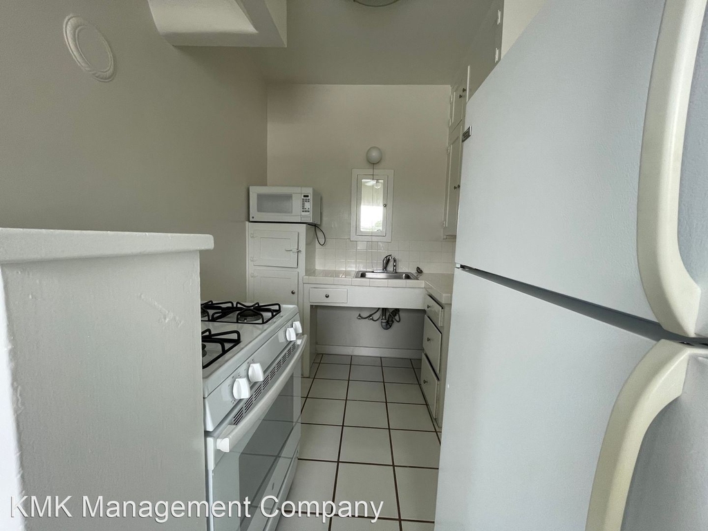 4049 Madison Ave - Photo 5