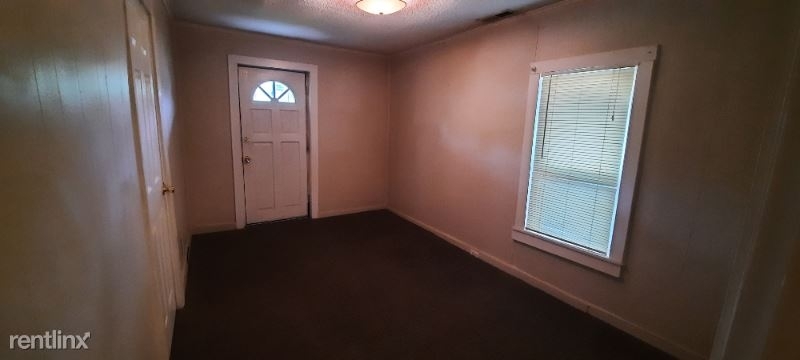 3009 Clifton Ave - Photo 5