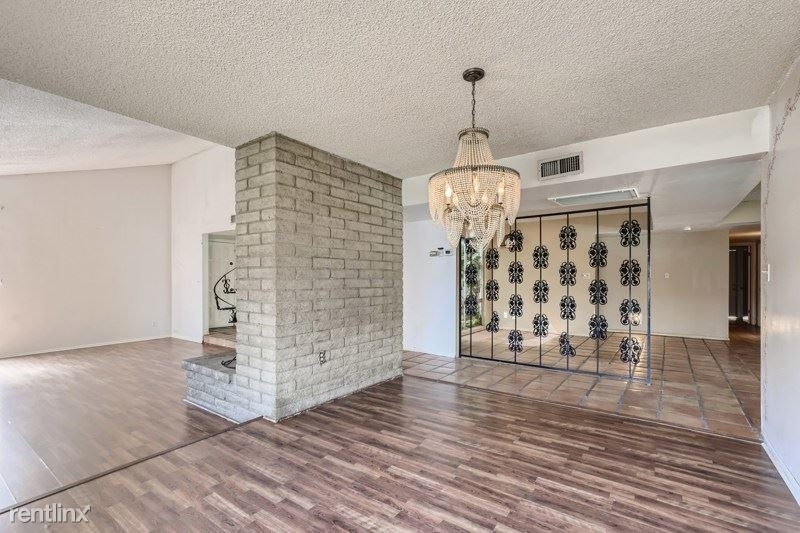 7637 N 46th Drive Unit - Photo 6