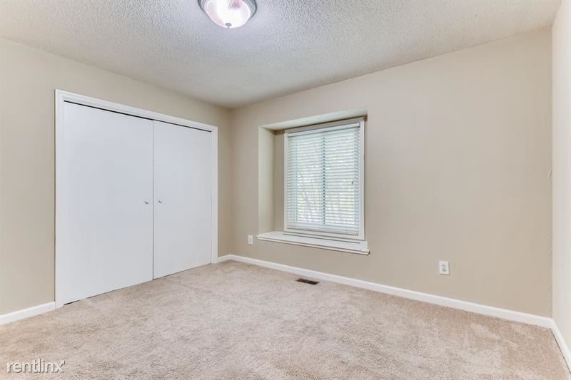 420 River Close Drive Unit - Photo 11