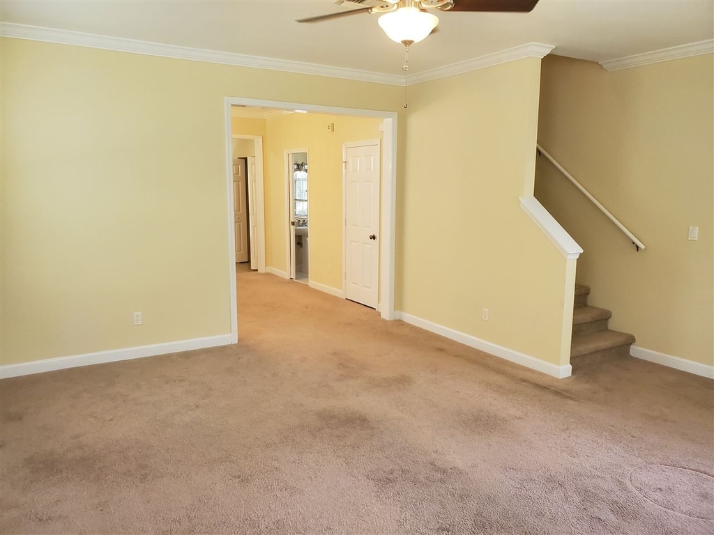 4374 Grove Park Drive - Photo 2