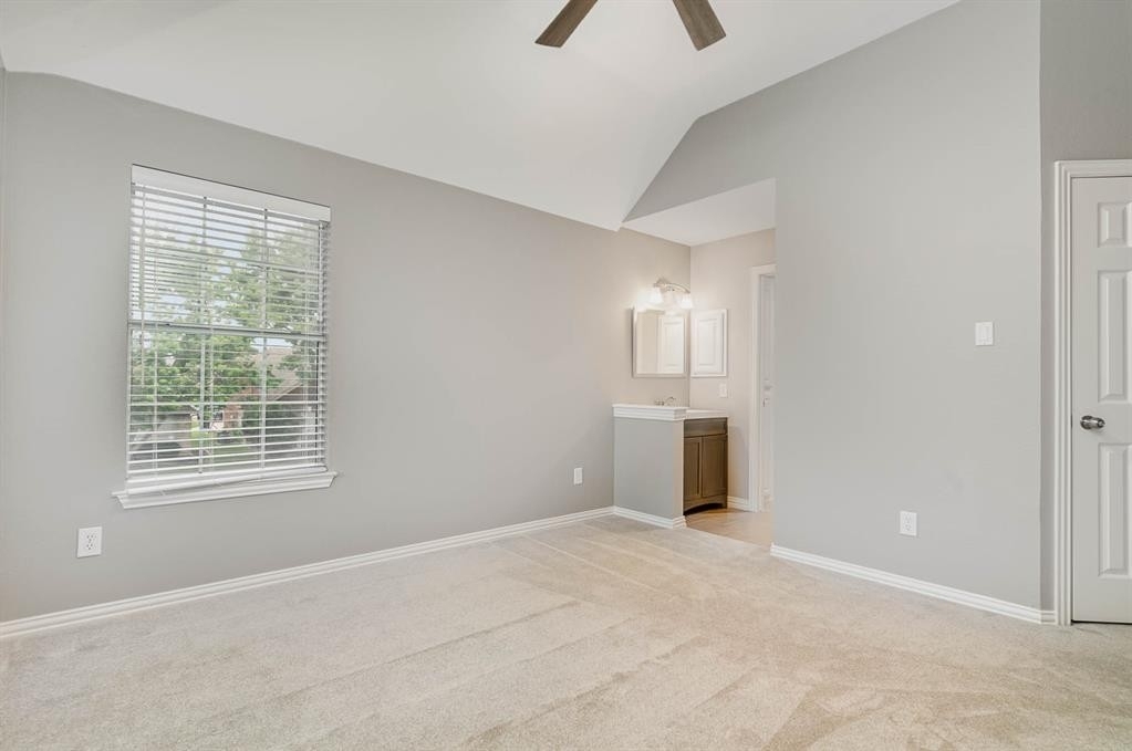 6009 Charleston Drive - Photo 18