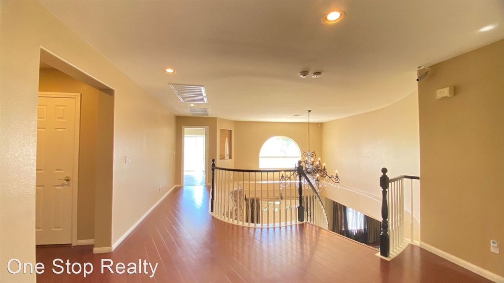 7633 Calm Passage Ct - Photo 23