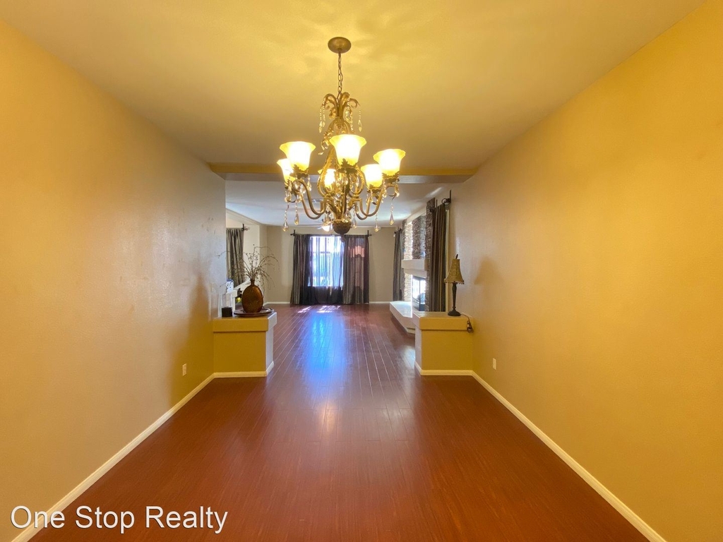 7633 Calm Passage Ct - Photo 17