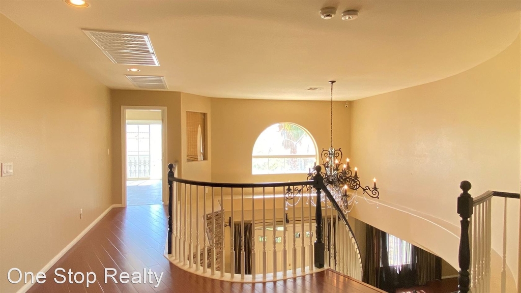 7633 Calm Passage Ct - Photo 20