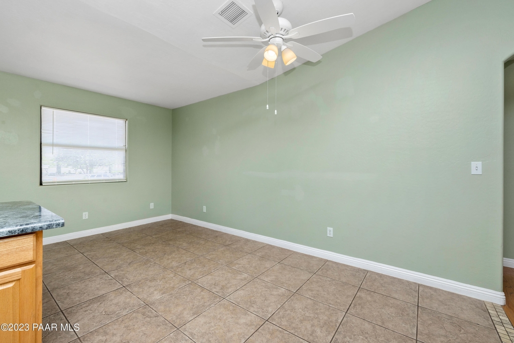 3401 N Catherine Drive - Photo 6