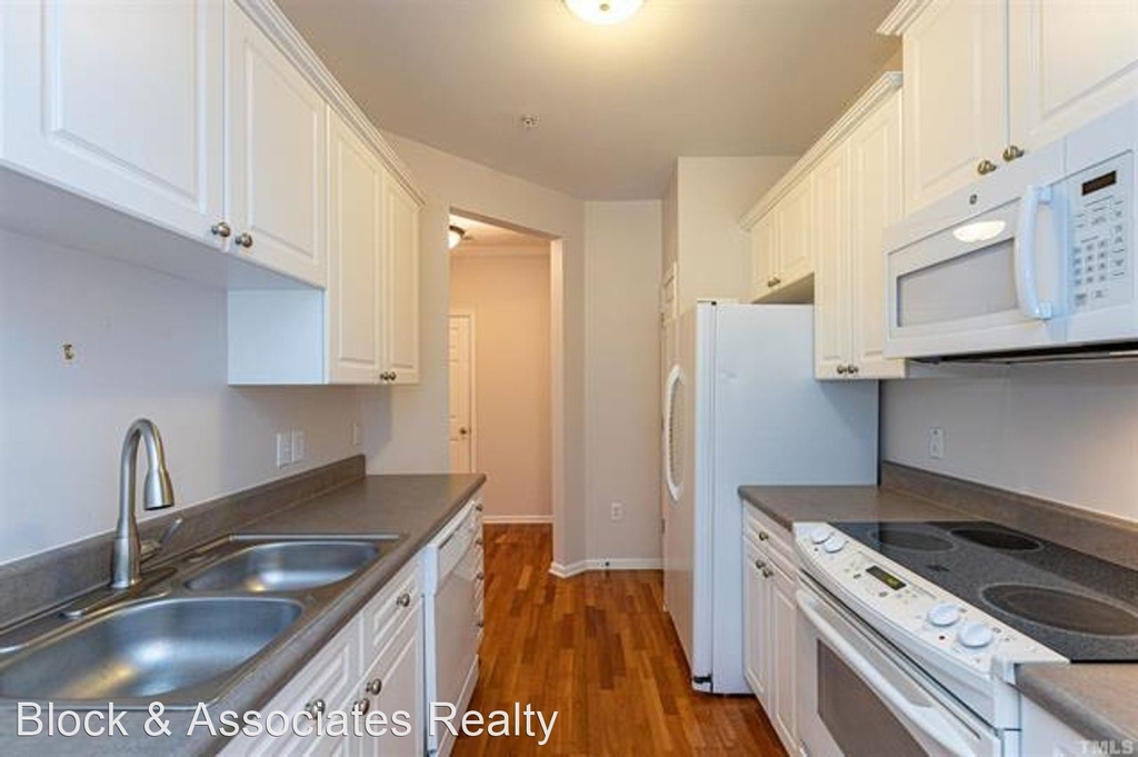 8011 Allyns Landing Way Unit 201 - Photo 13