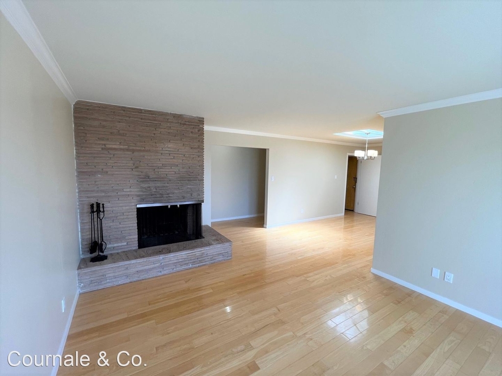 425 39th Avenue - Photo 0